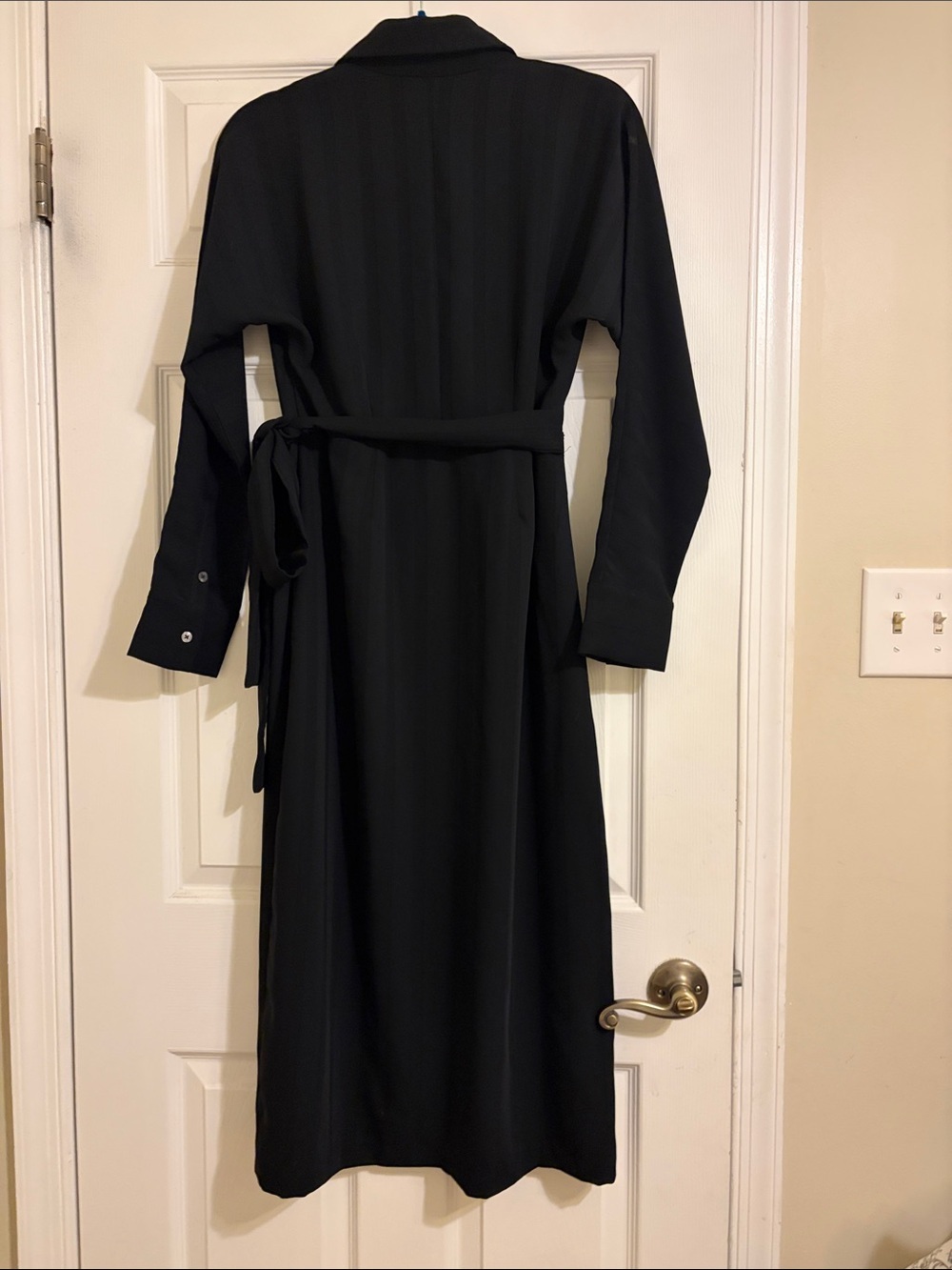 Banana Republic Black Wrap Midi Robe small - Picture 8 of 10